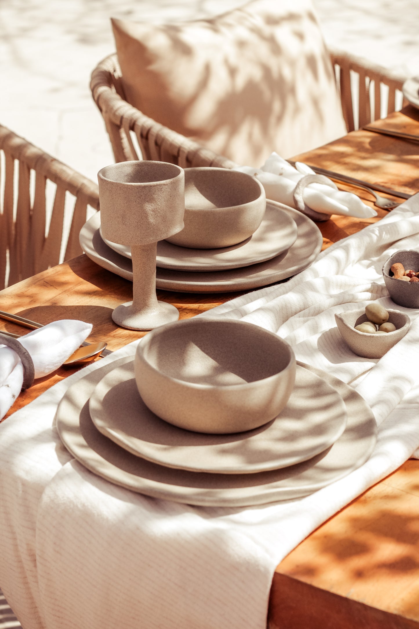 Õna Dinnerware Set