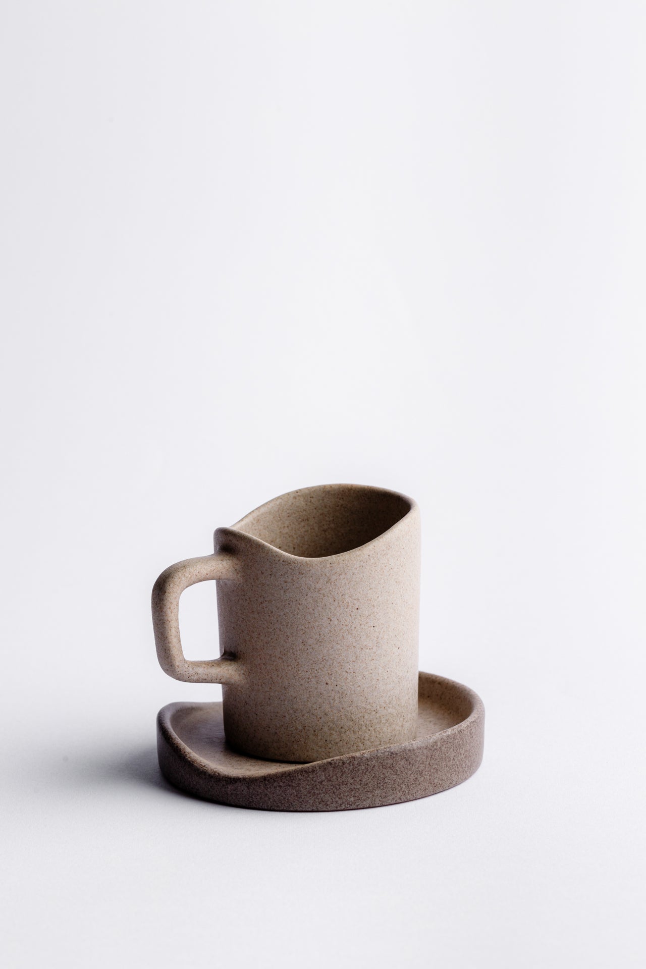 UNIKA Mug with Underline ( BIGGER SIZE )