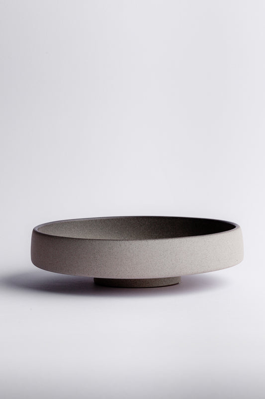 Serving Modern Retro Bowl