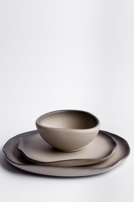 Mouka Irregular Dinnerware set