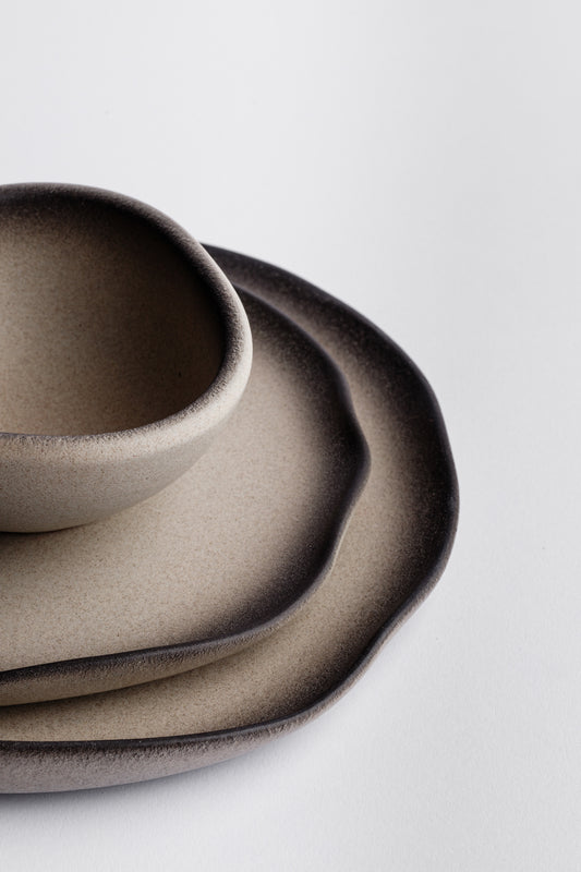 Mouka Irregular Dinnerware set