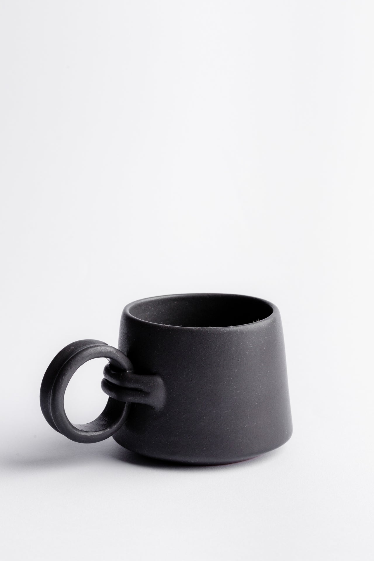 HANDMADE BELTED MUG