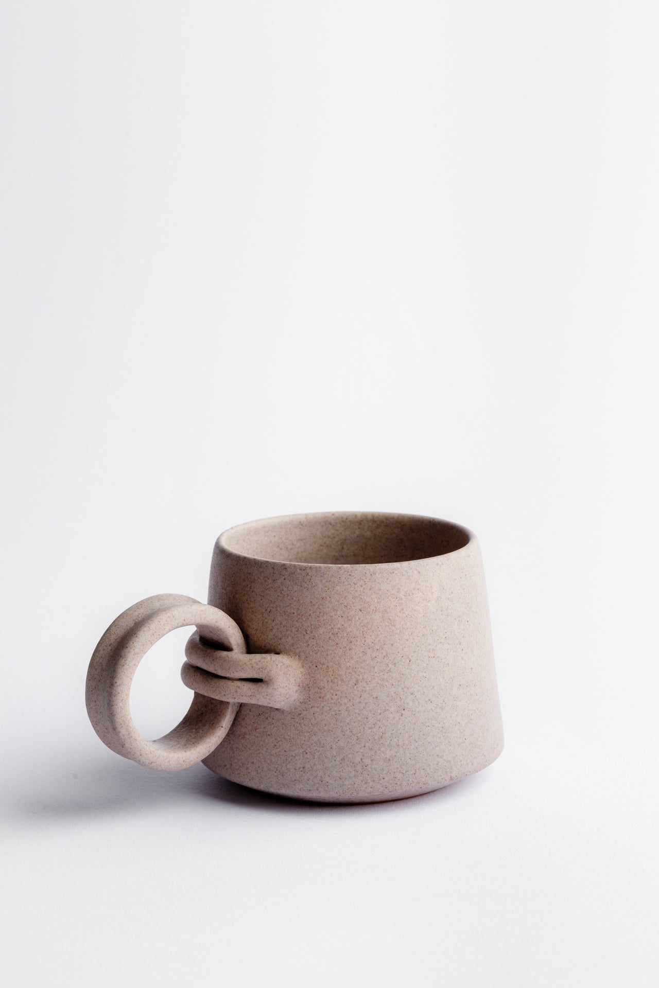 HANDMADE BELTED MUG