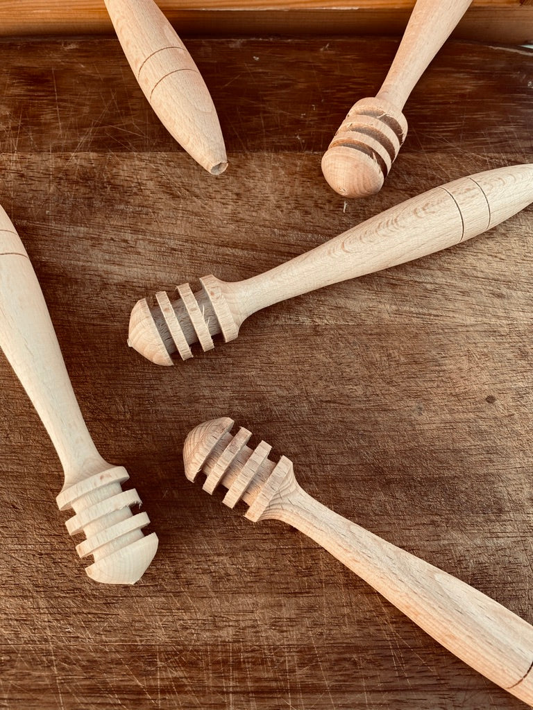 ECO-FRIENDLY HONEY DIPPER